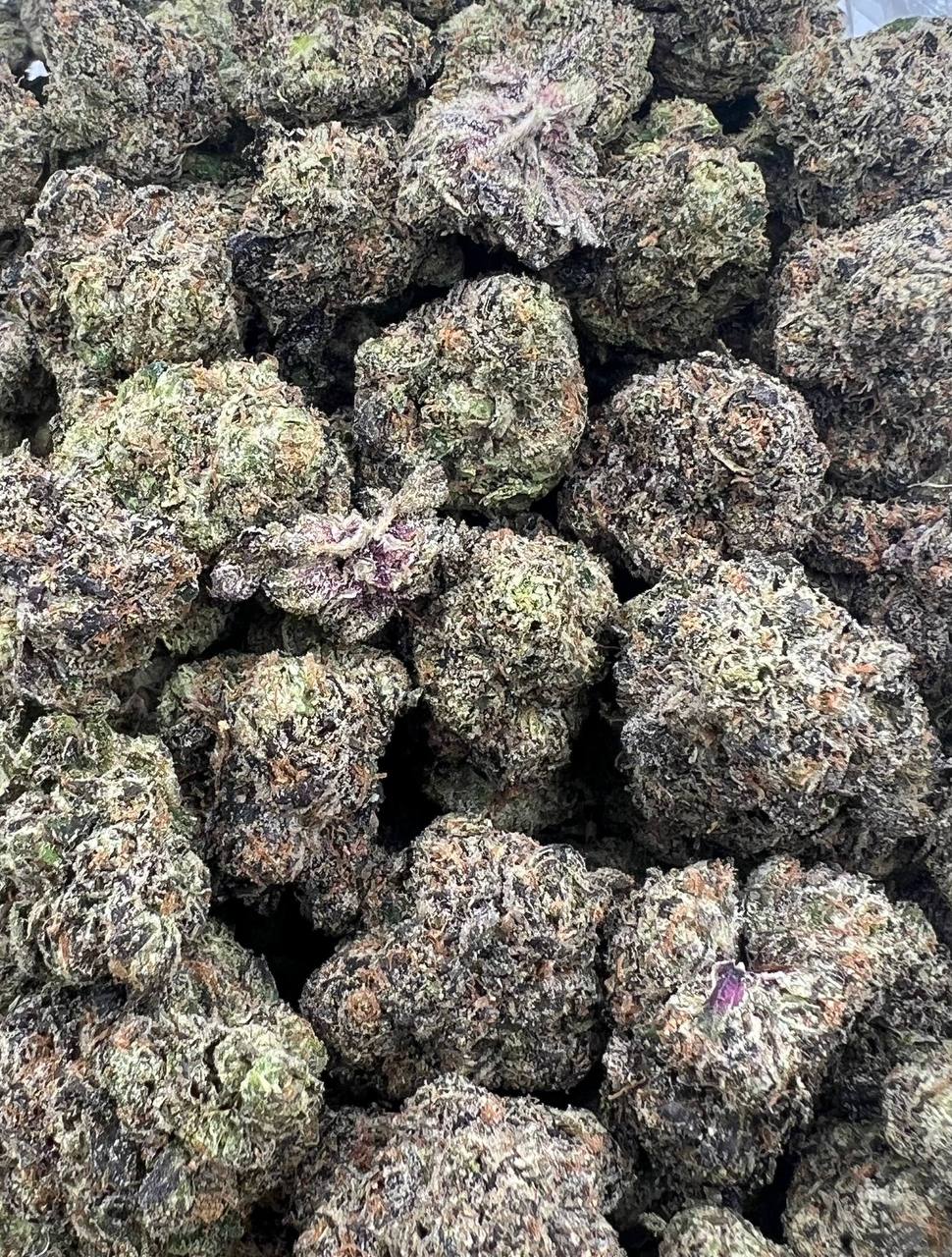 Bacio Skittles cannabis strain available for DC delivery